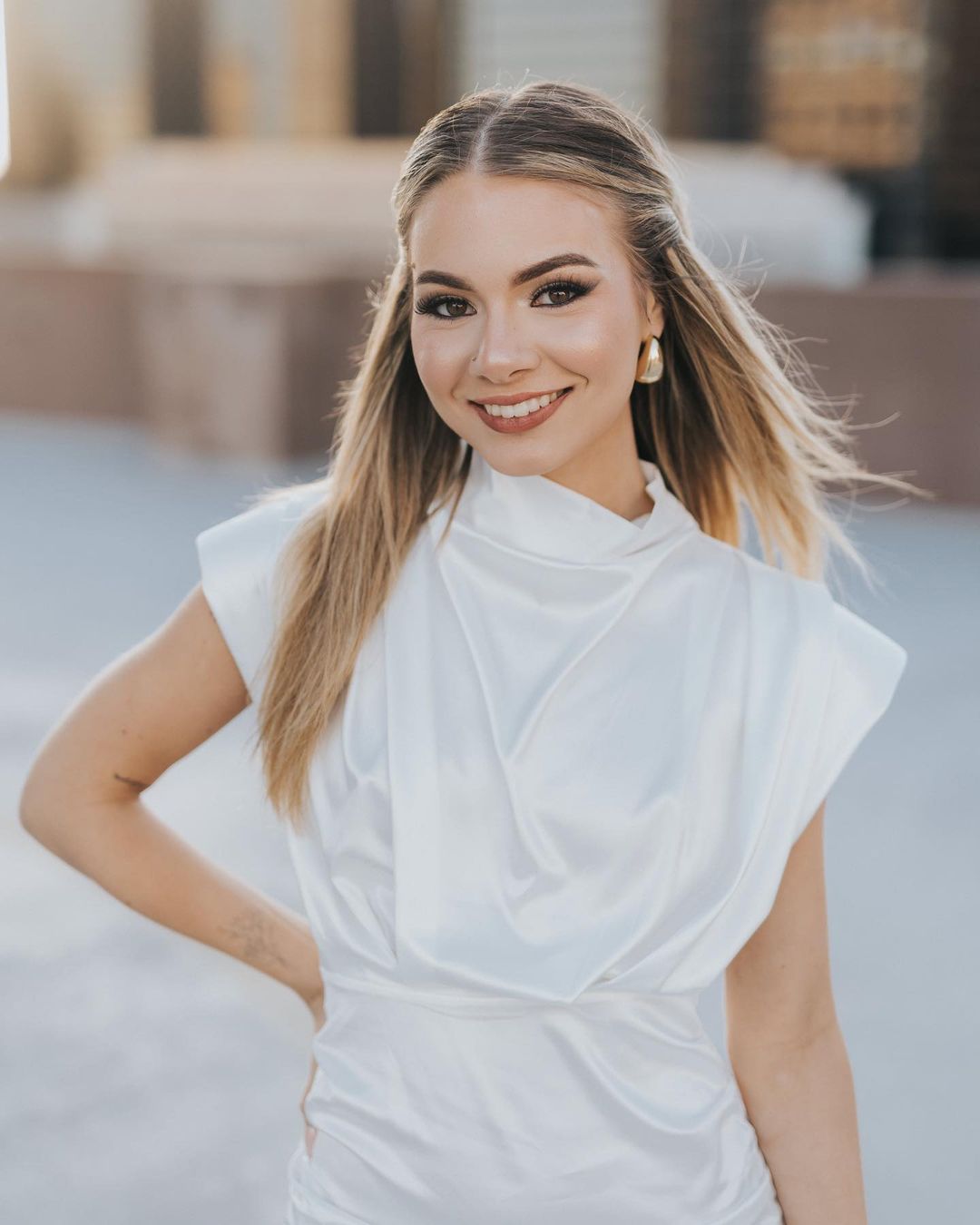 BRINGING DREAMS TO LIFE: BELLA MONTELEONE’S PATH TO BEAUTY INDUSTRY SUCCESS