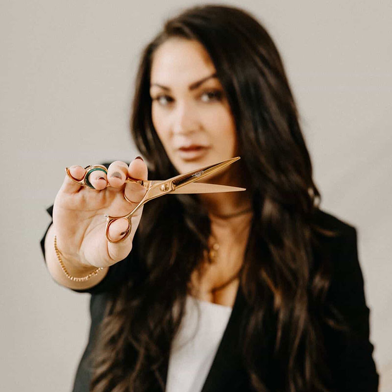 Avery, Nashville Alumni Beauty School Artist